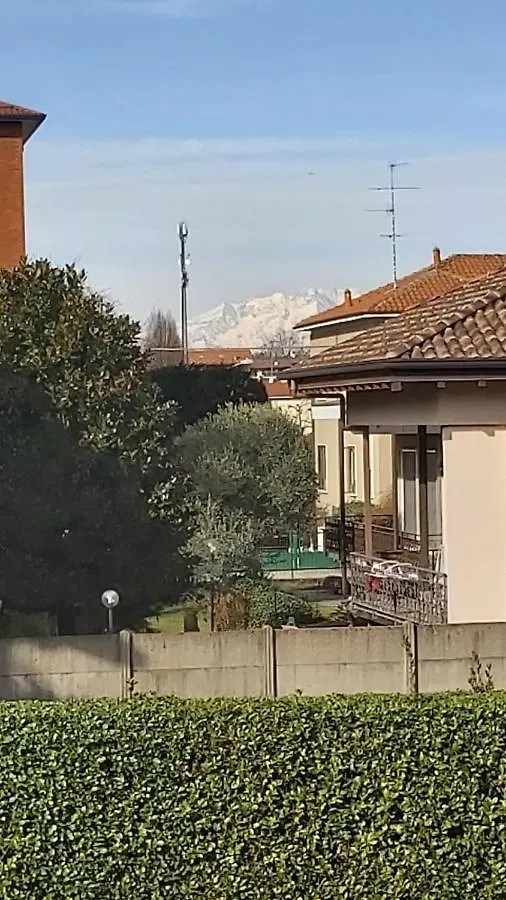 Casa vacanze casa nonna Dina Villa Gallarate Italia