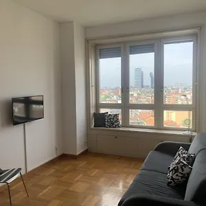 Monolocale Con Vista Su Milan